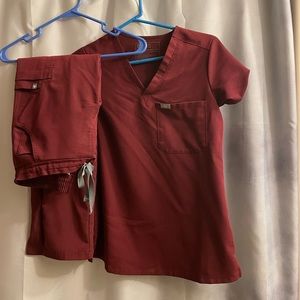 Figs scrubs! Good condition! Xxs top, xxsp bottom